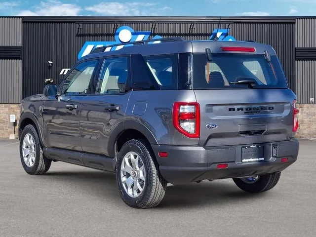 Ford Bronco Sport 2023 photo 3