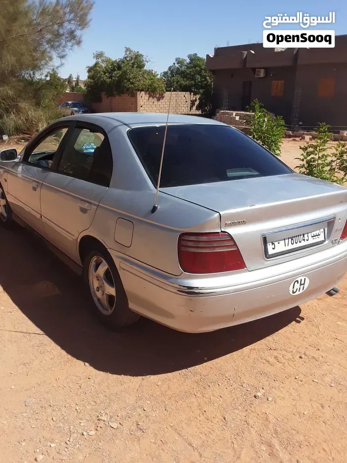 Honda Accord 2002 photo 2