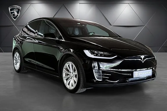 Tesla Model X 2018 photo 3