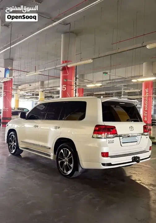 Toyota Land Cruiser 2021 photo 2