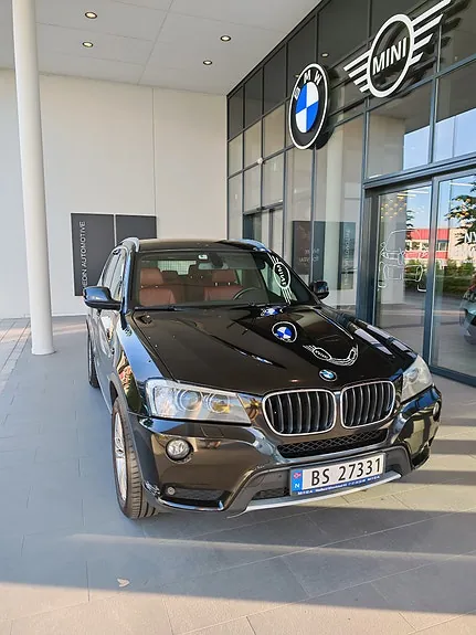 BMW X3 2011 photo 2