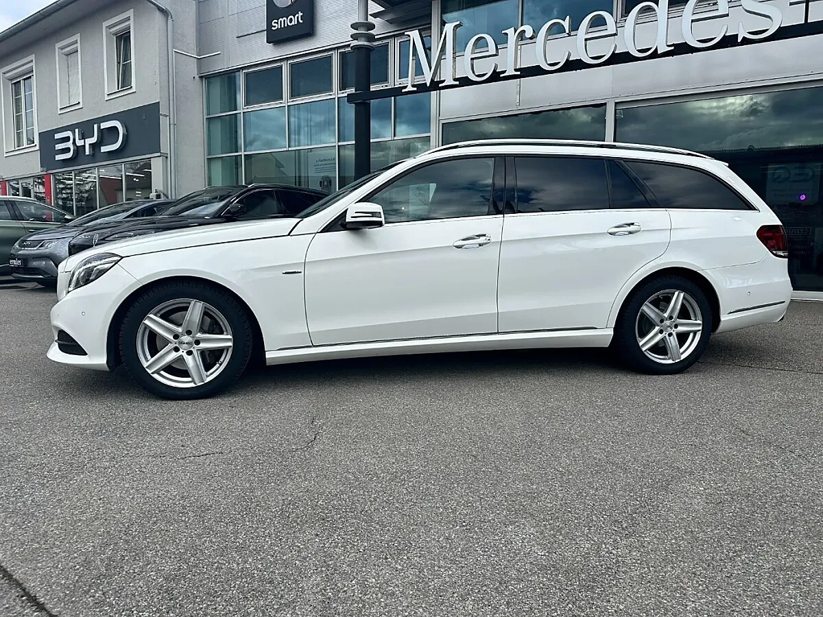 Mercedes-Benz E-Class 2016 photo 3