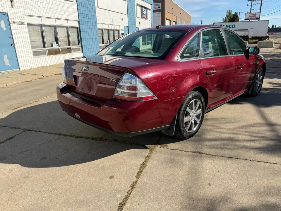 Ford Taurus 2008 photo 3