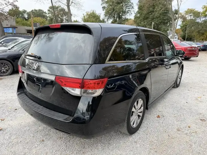 Honda Odyssey 2016 photo 5
