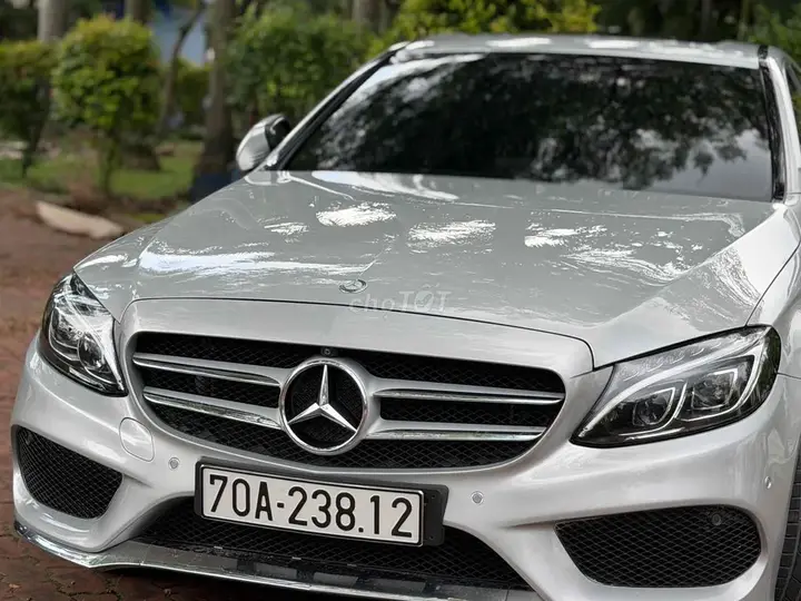 Mercedes-Benz C-Class 2017 photo 3