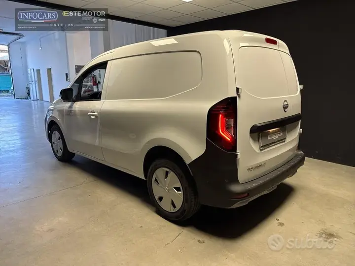 Nissan Townstar 2023 photo 2