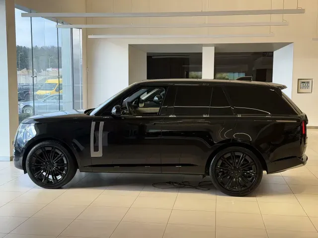Land Rover Range Rover 2026 photo 2
