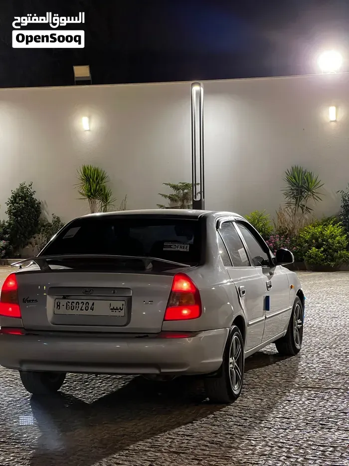 Hyundai Verna 2005 photo 4