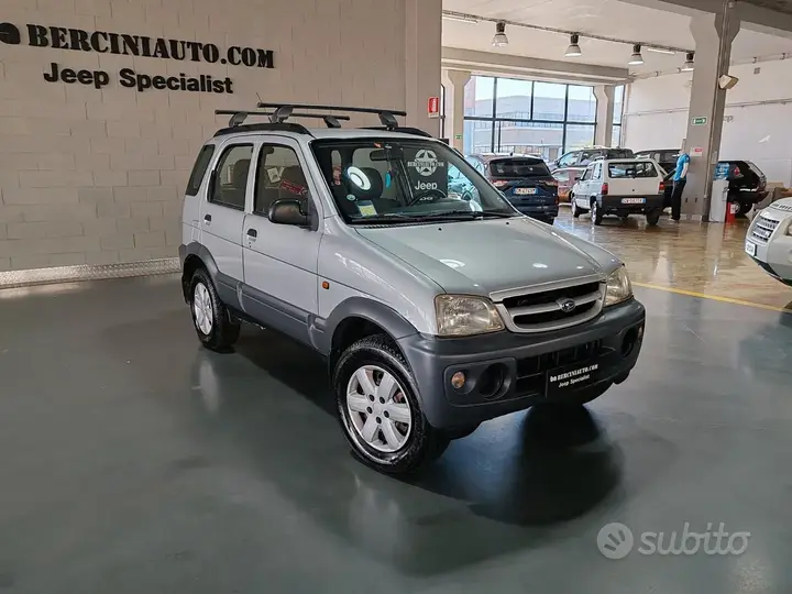 Daihatsu Terios 2005 photo 2
