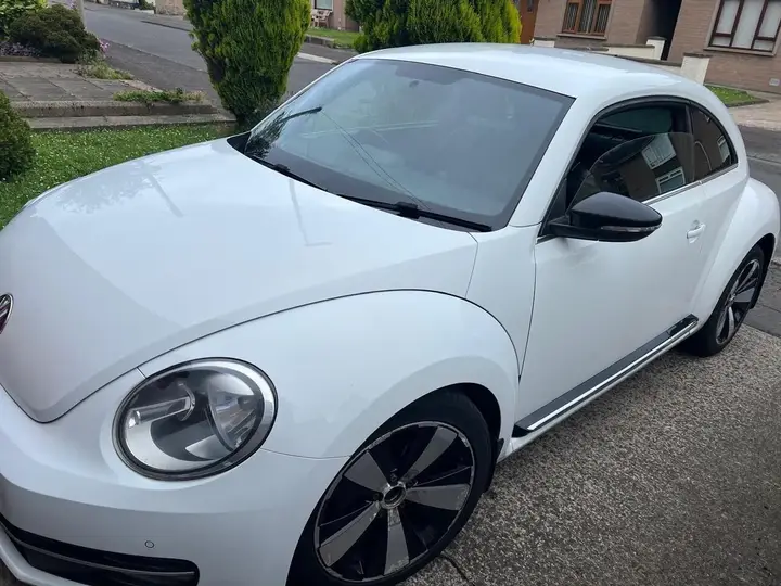 Volkswagen Beetle 2015 photo 5