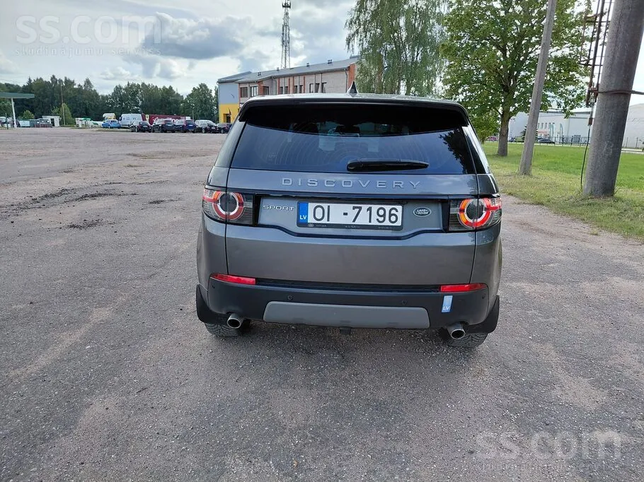 Land Rover Discovery Sport 2018 photo 5