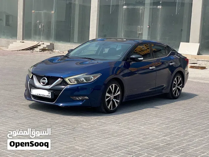 Nissan Maxima