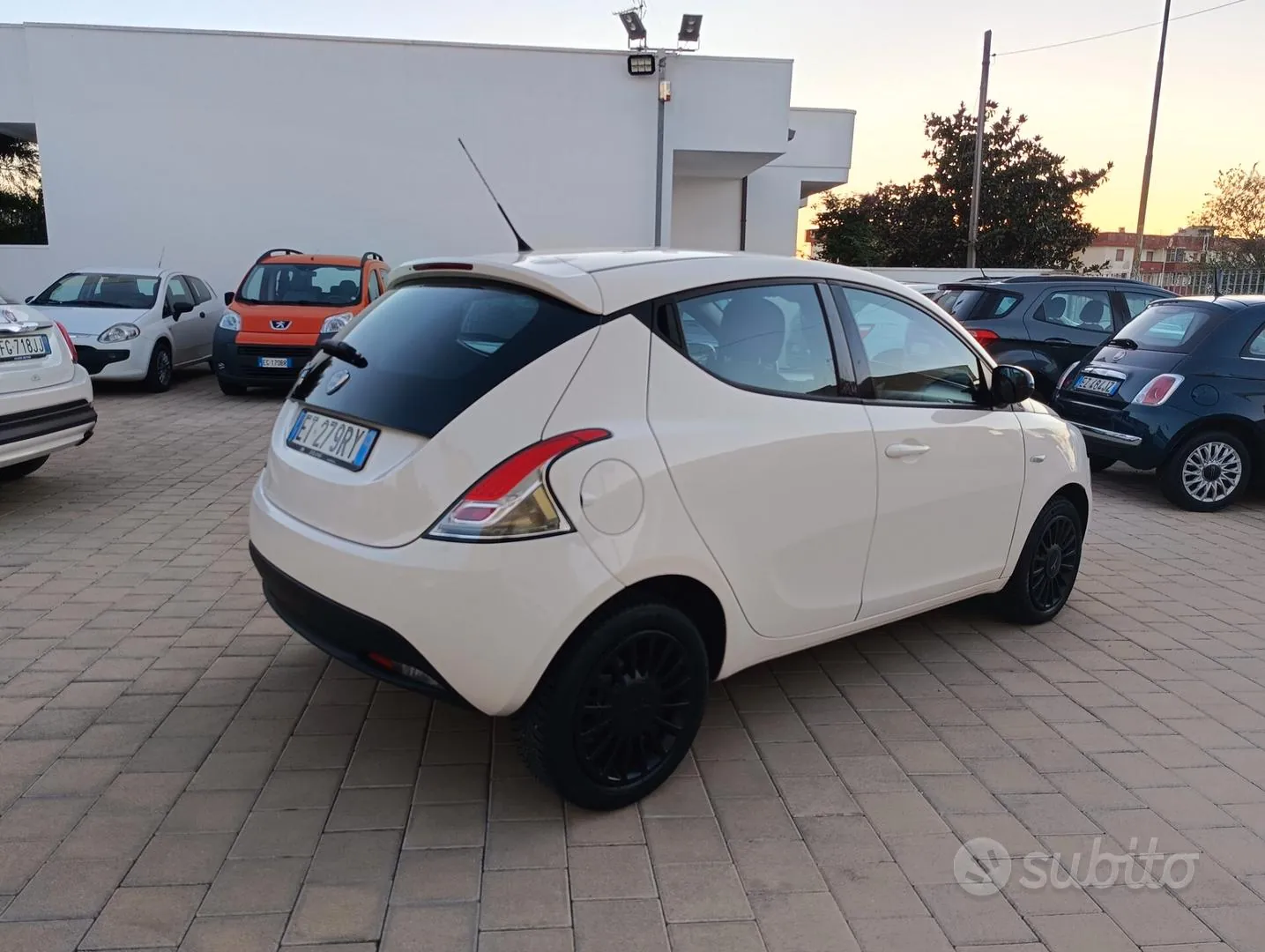 Lancia Ypsilon 2014 photo 5