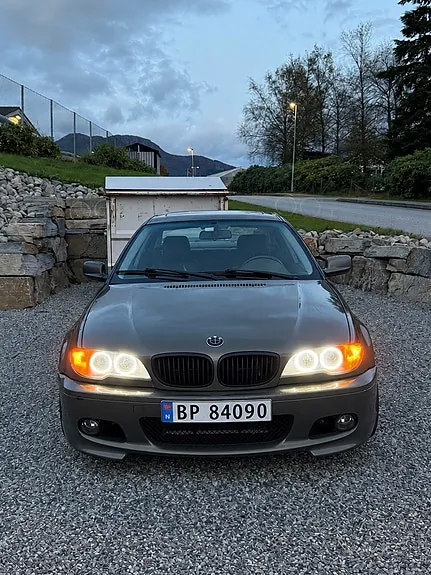 BMW 320Ci 2003 photo 2