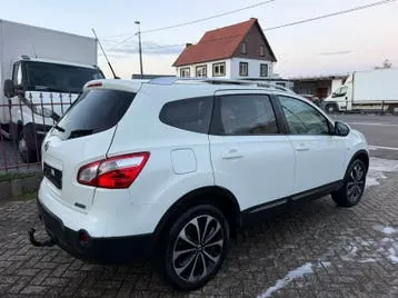 Nissan Qashqai 2011 photo 2