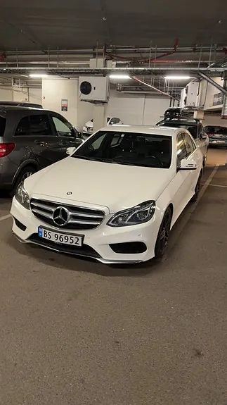 Mercedes-Benz E220 D 2013 photo 2