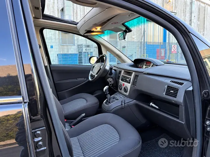 Lancia Musa 2010 photo 3
