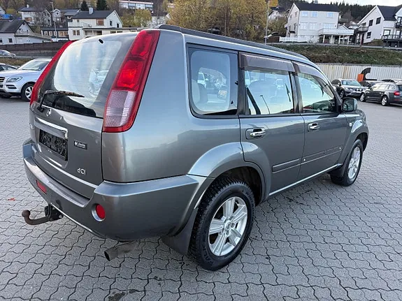 Nissan X-Trail 2006 photo 3