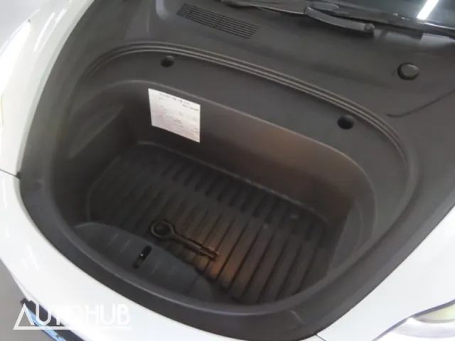 Tesla Model 3 2022 photo 5