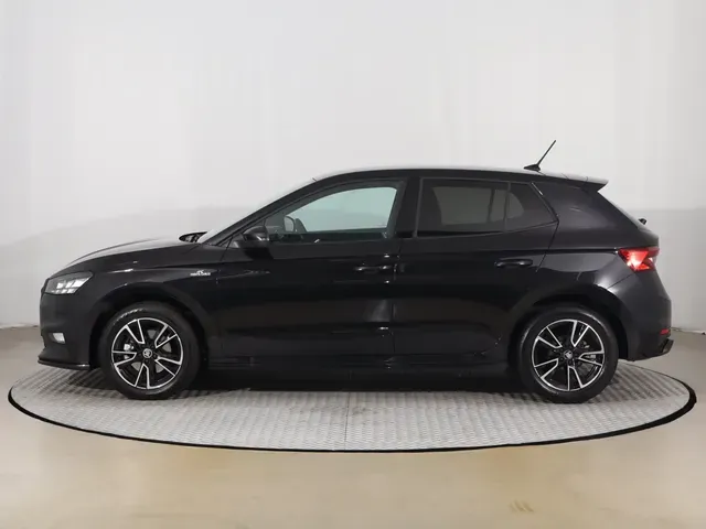 Skoda Fabia 2025 photo 2