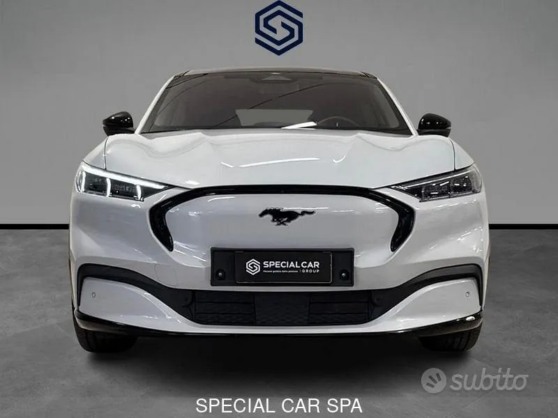 Ford Mustang Mach-E 2021 photo 2