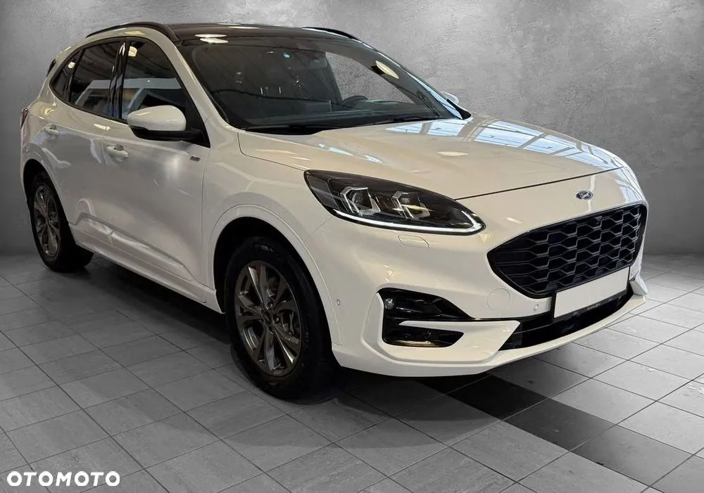 Ford Kuga 2021 photo 2