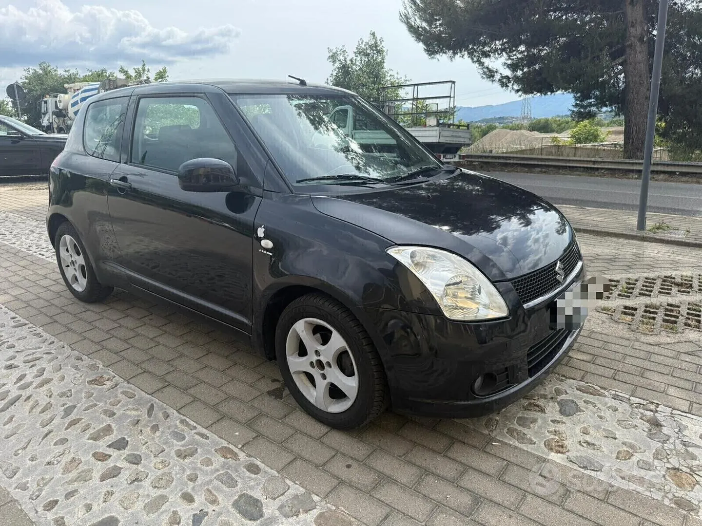 Suzuki Swift 2006 photo 5