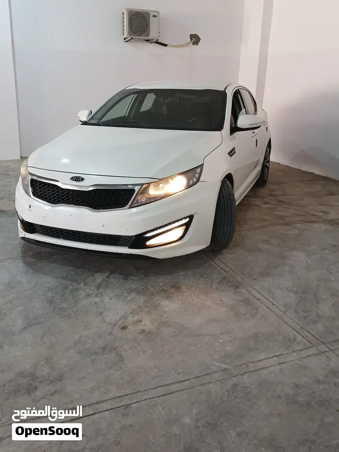 Kia K5 2012 photo 3