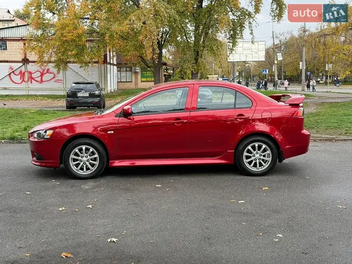 Mitsubishi Lancer 2011 photo 5