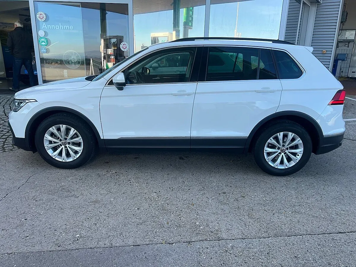 Volkswagen Tiguan 2022 photo 3