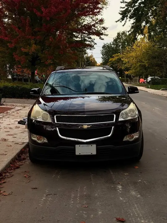 Chevrolet Traverse 2010 photo 2