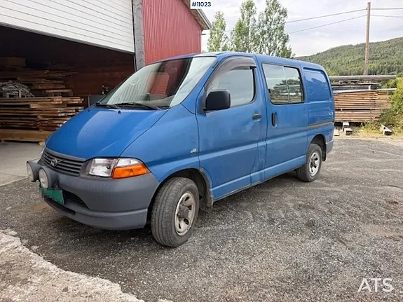 Toyota Hiace 2006 photo 5