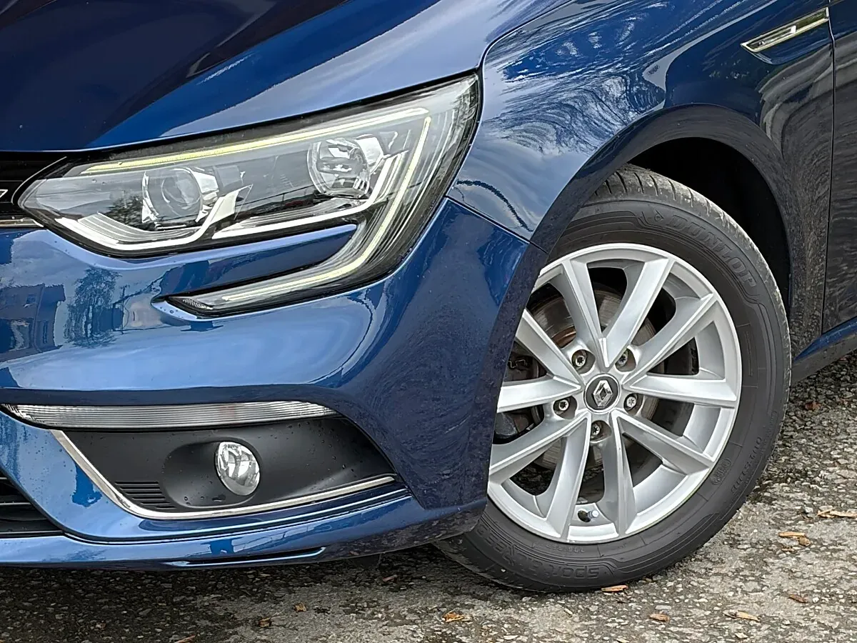 Renault Mégane 2016 photo 3