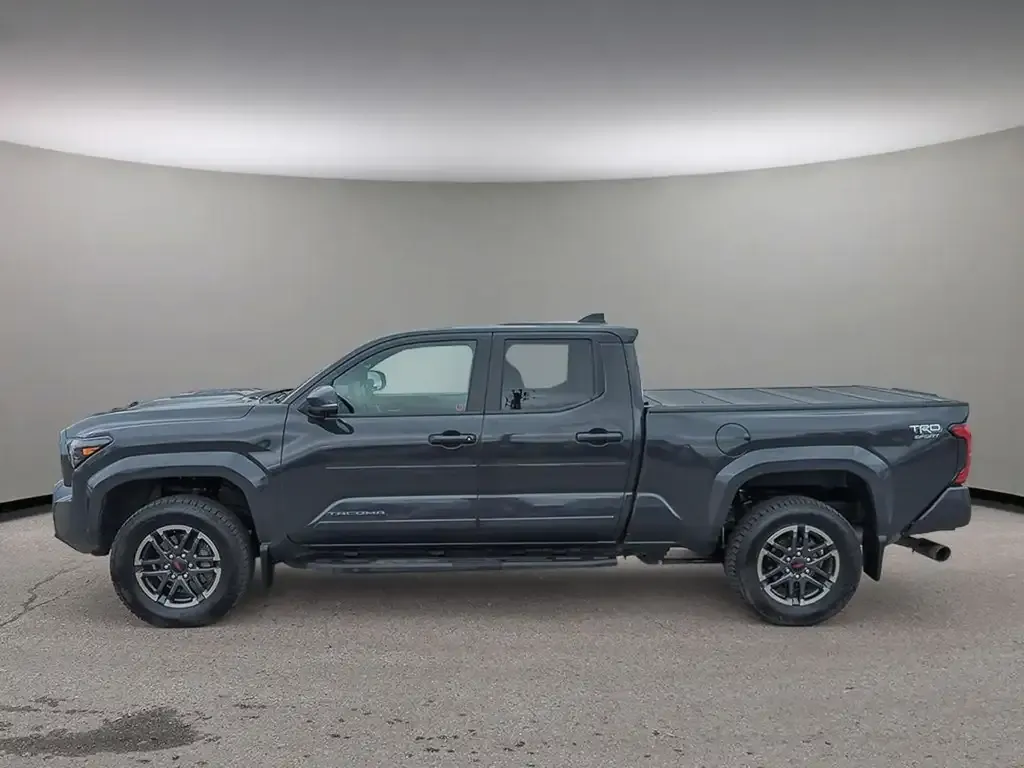 Toyota Tacoma 2024 photo 3