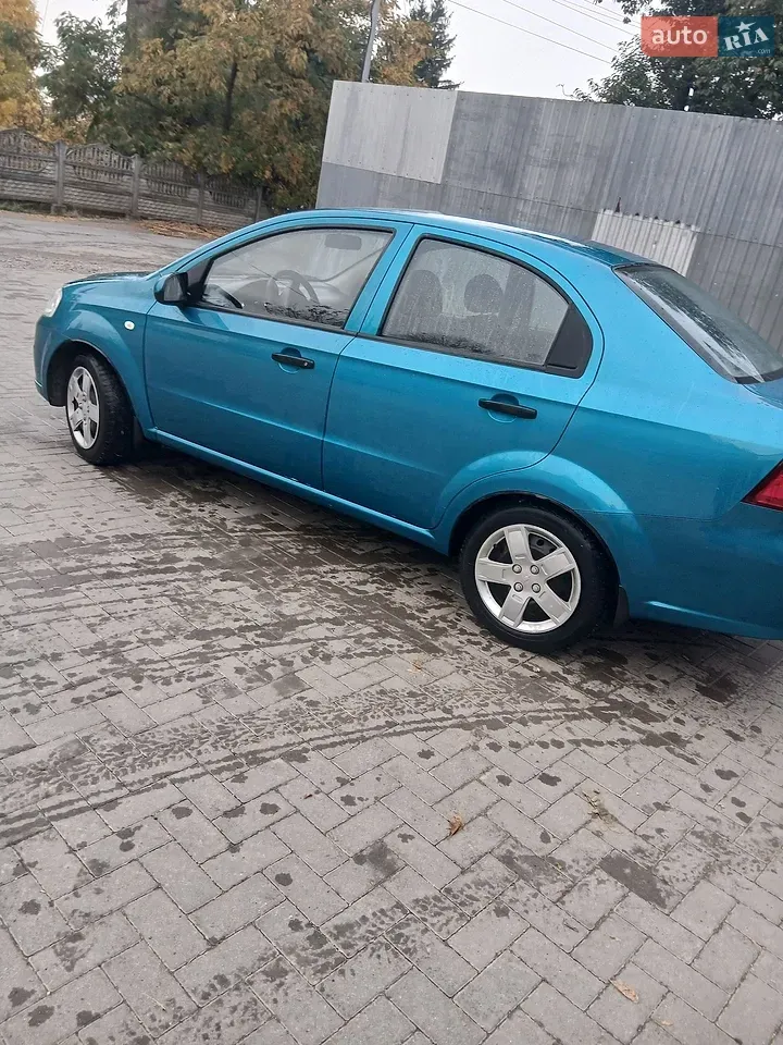 Chevrolet Aveo 2008 photo 4