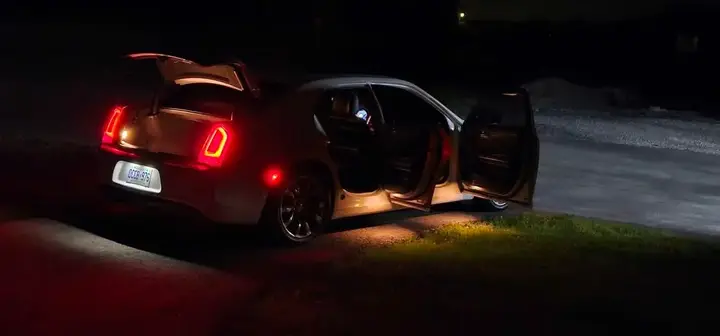 Chrysler 300C 2015 photo 4