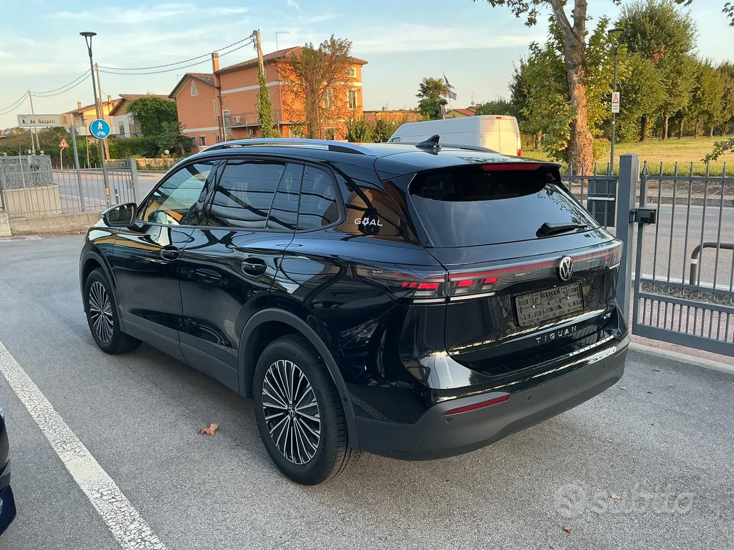 Volkswagen Tiguan 2025 photo 3
