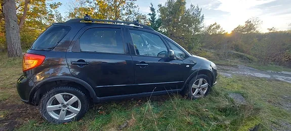 Suzuki Sx4 2011 photo 3