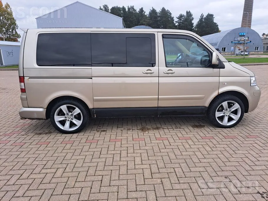 Volkswagen Multivan 2006 photo 2