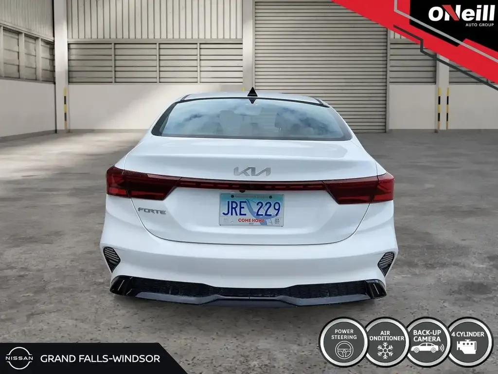 Kia Forte 2022 photo 3