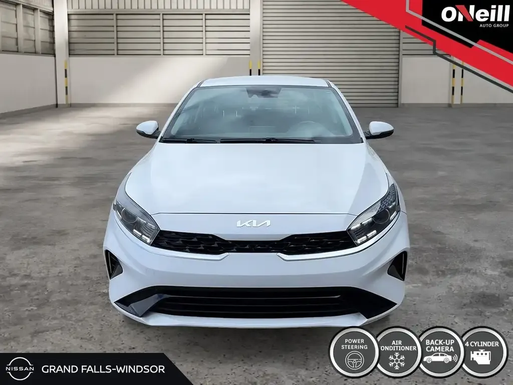 Kia Forte 2022 photo 2