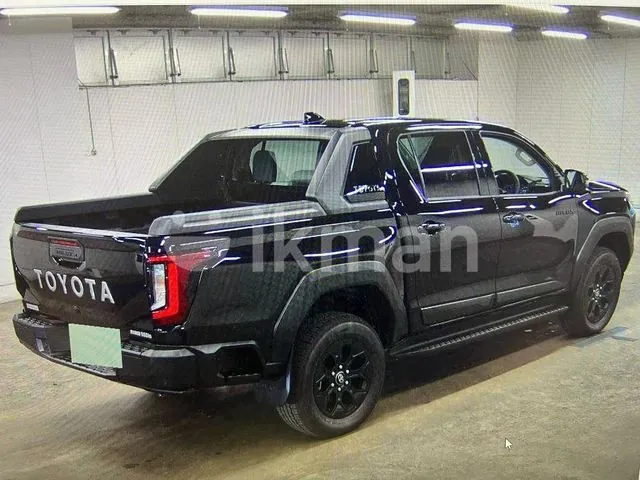 Toyota Hilux 2026 photo 4