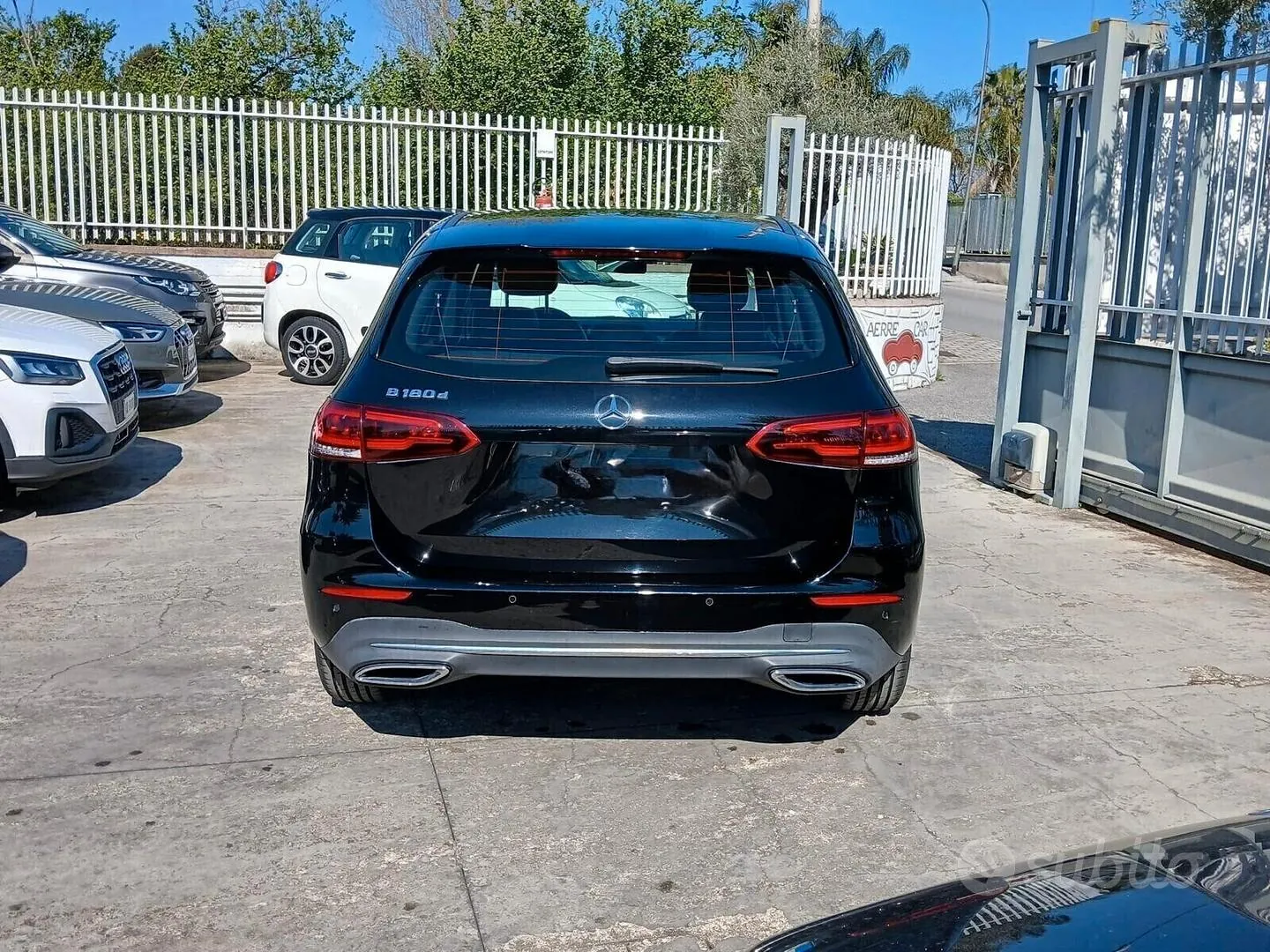 Mercedes-Benz B-Class 2019 photo 4