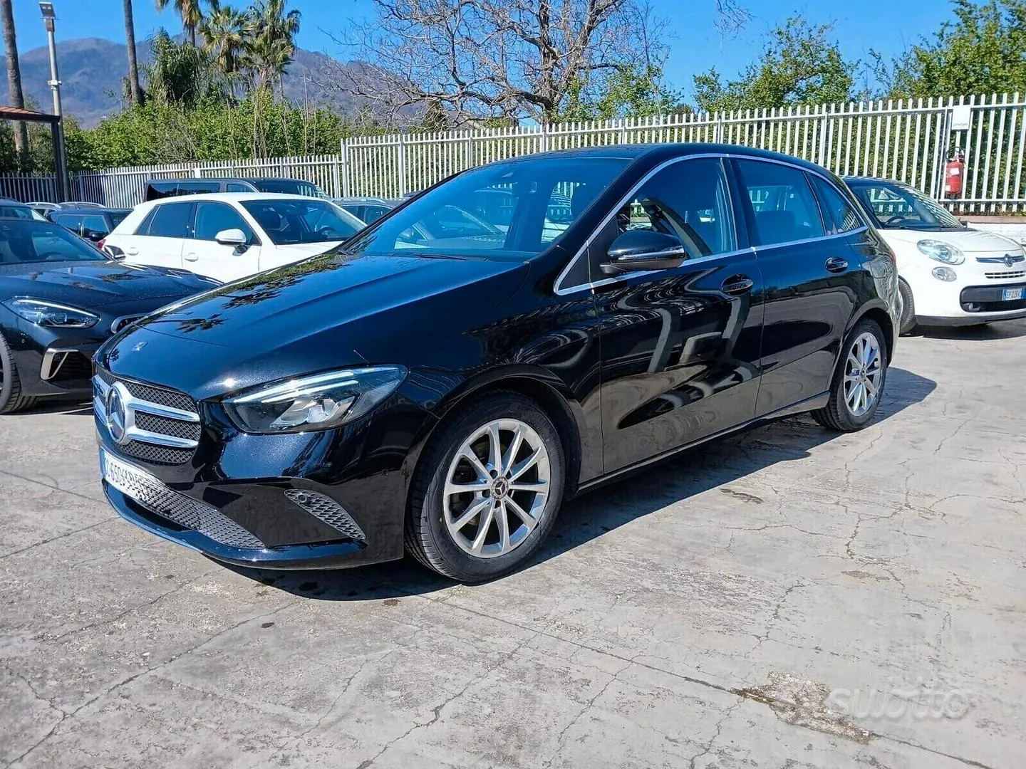 Mercedes-Benz B-Class 2019 photo 2