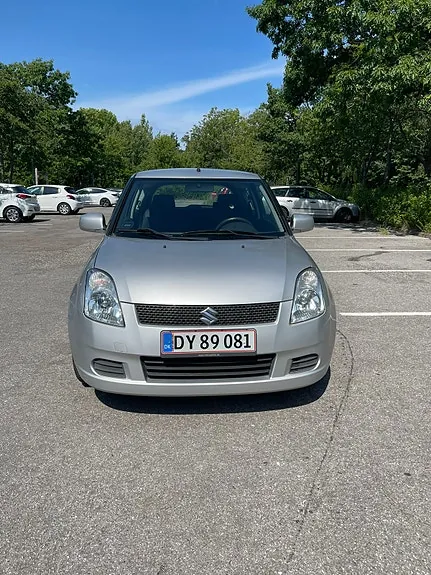 Suzuki Swift 2006 photo 2