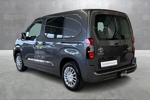 Toyota Proace City 2023 photo 3