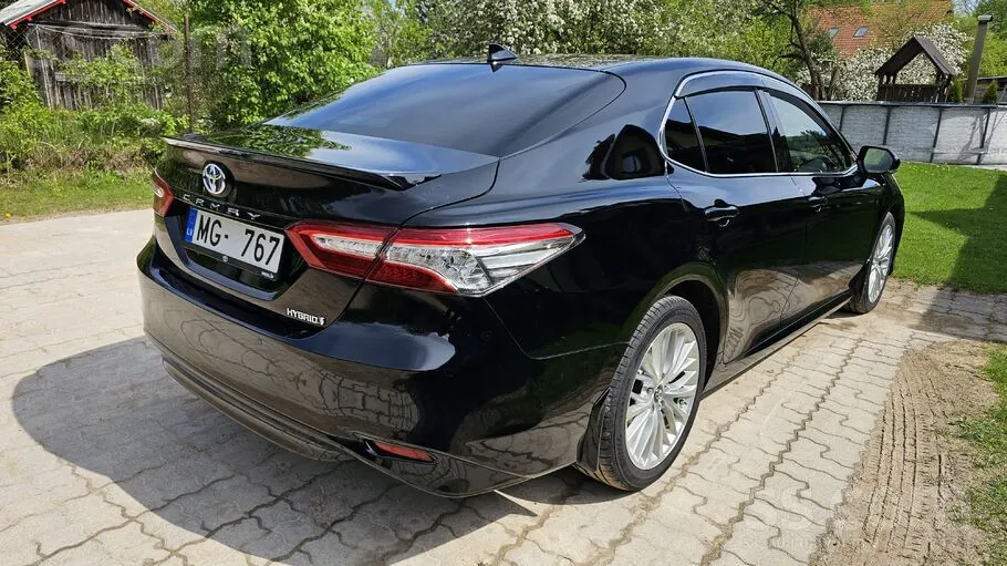 Toyota Camry 2019 photo 5