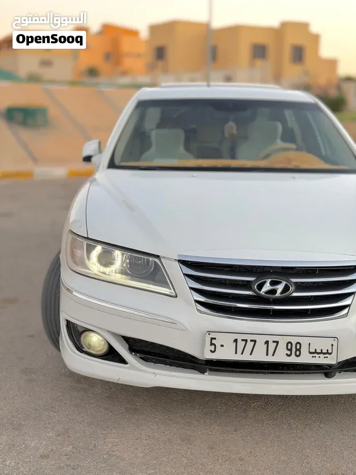 Hyundai Azera 2010 photo 2