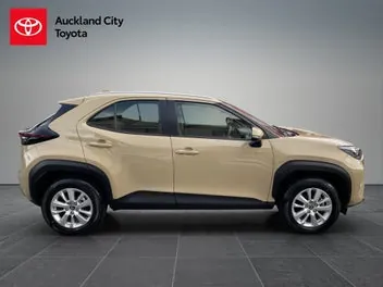 Toyota Yaris Cross 2025 photo 3