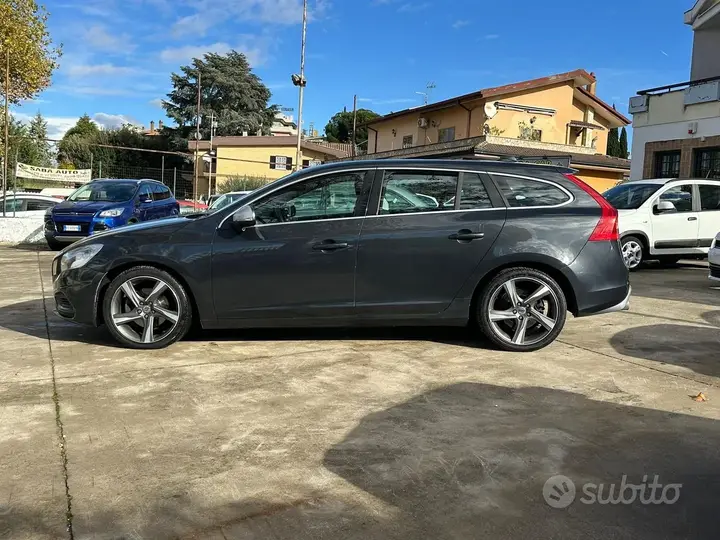 Volvo V60 2011 photo 5